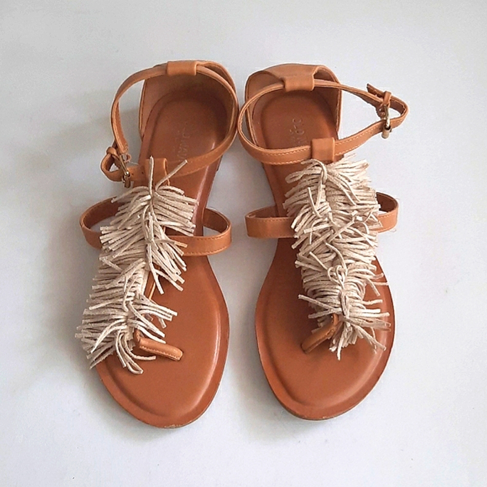 Old Navy Women's Sueded Fringe T-Strap Boho Vegan Leather Sandals Size 8 EUC